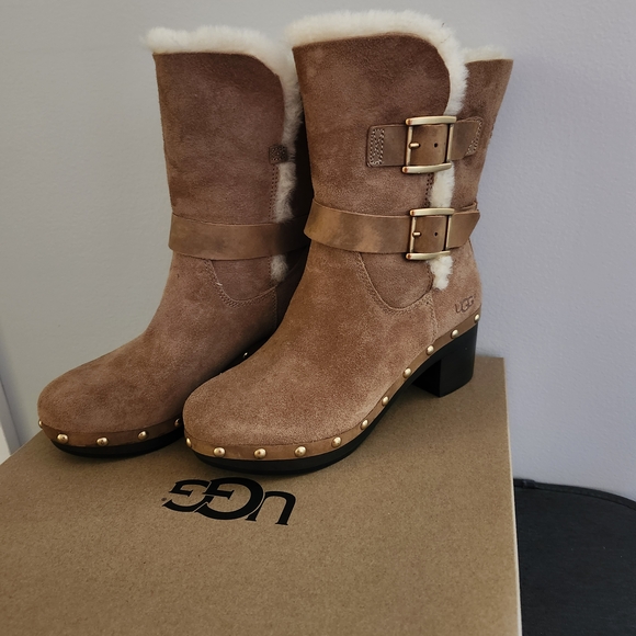 UGG Shoes - UGG Women's Tan Heeled Boots with Buckle